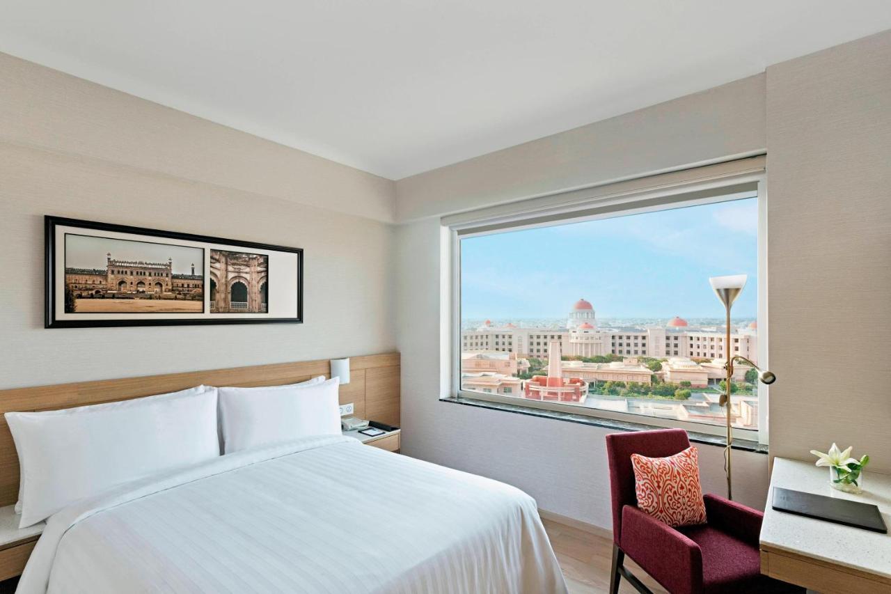 Fairfield By Marriott Lucknow Otel Dış mekan fotoğraf