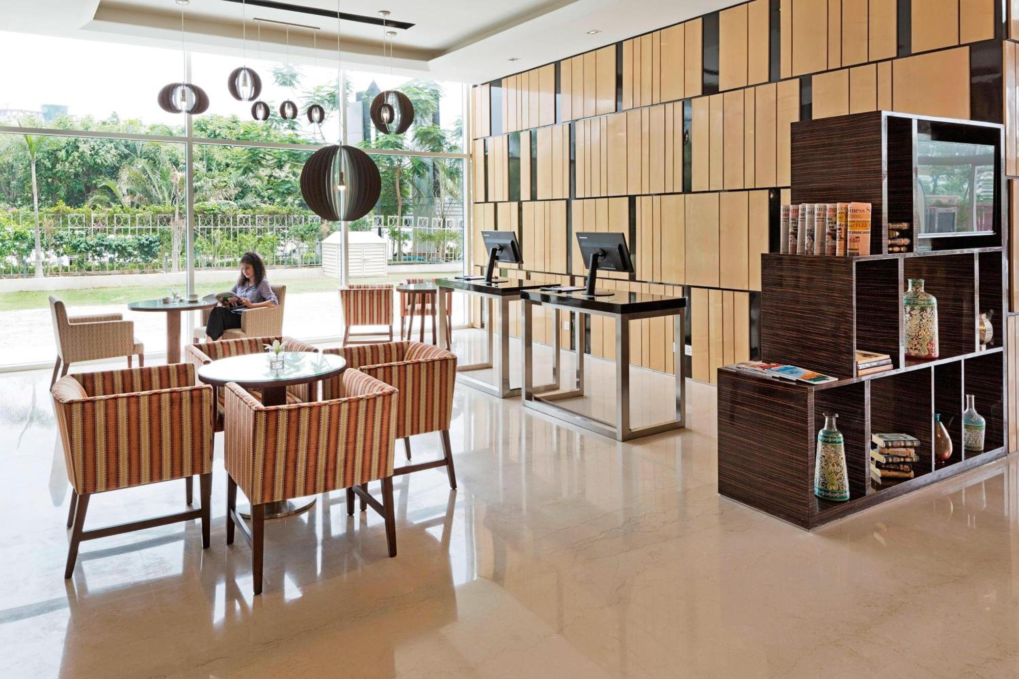 Fairfield By Marriott Lucknow Otel Dış mekan fotoğraf