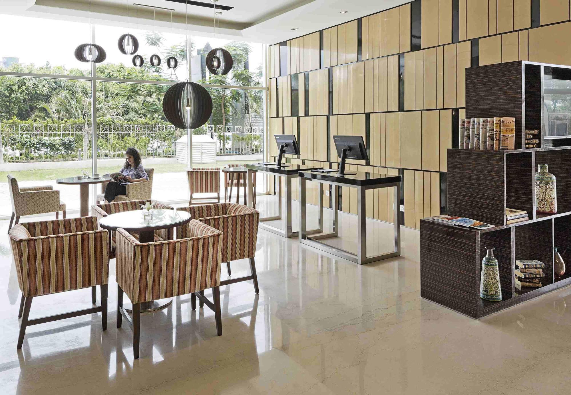 Fairfield By Marriott Lucknow Otel Dış mekan fotoğraf
